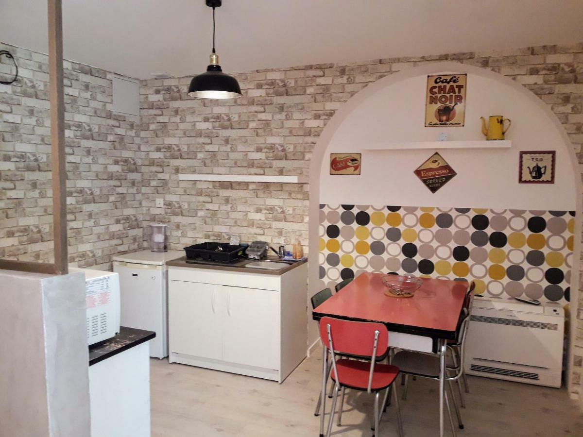 Le Relais Champetre Apartment Joux Luaran gambar